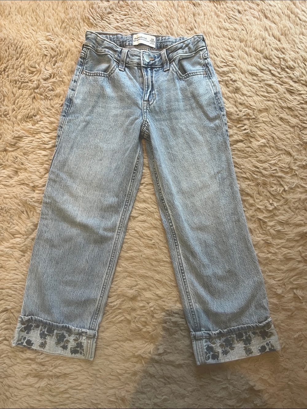Abercrombie Kids Light Wash Jeans with Floral Cuff 🌸